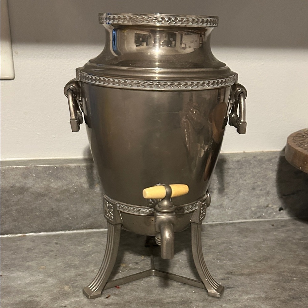 Elegant   Vintage Silver  electric Samovar / Vase